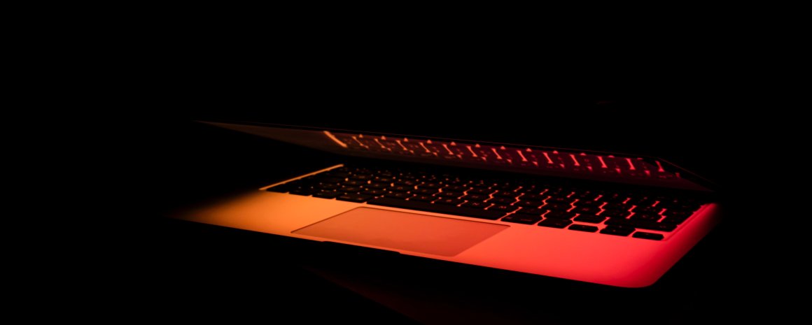 Wie Benutzer auf leicht verständliche und effiziente Weise durch bestehende und neue Softwaresysteme geführt werden.