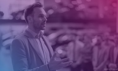 Structure, filter and process customer feedback: Use and evaluate customer comments on social media 