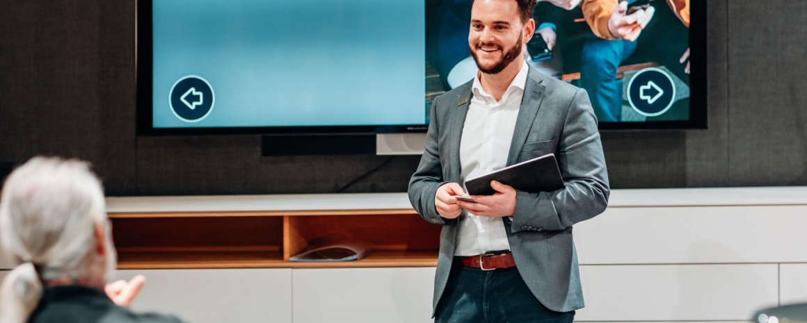 Strengthening customer engagement BMW prospects and customers are invited to join a BMW training in a classroom setup to learn more about current and future technologies or offerings.